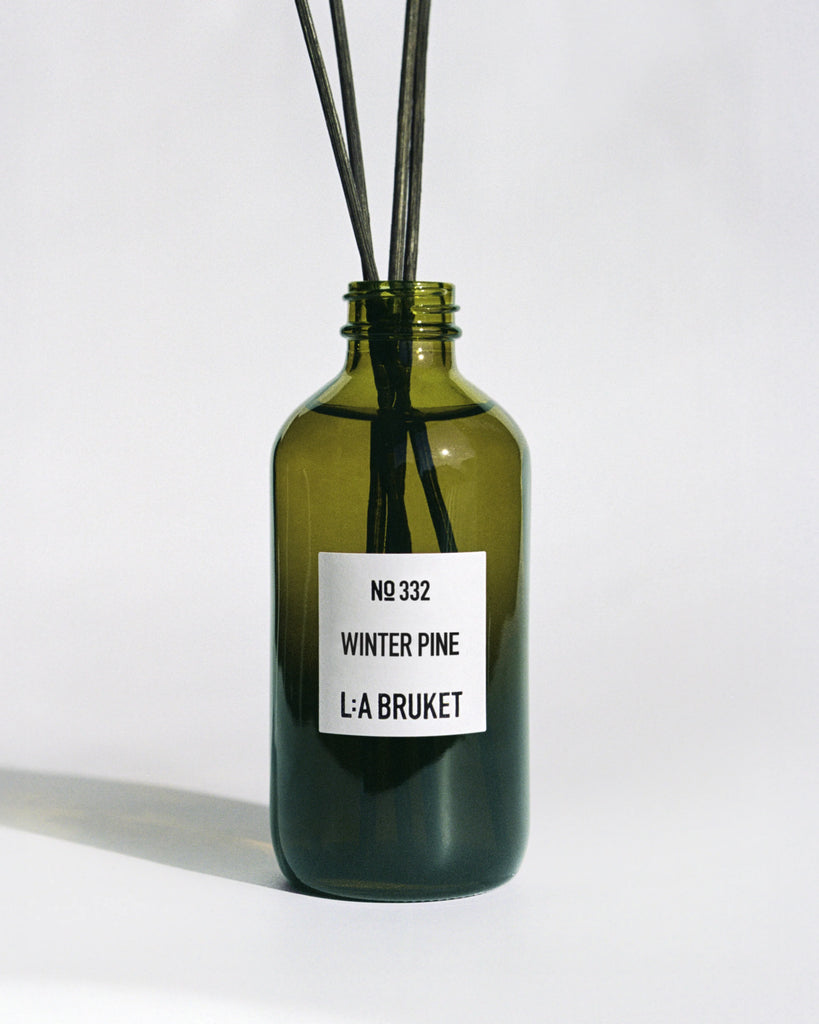 L:A BRUKET 332 Room Diffuser Winter Pine