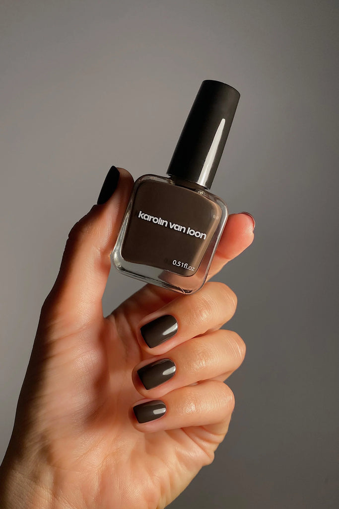 Karolin Van Loon Nail Polish 54 FIGUE MARRON