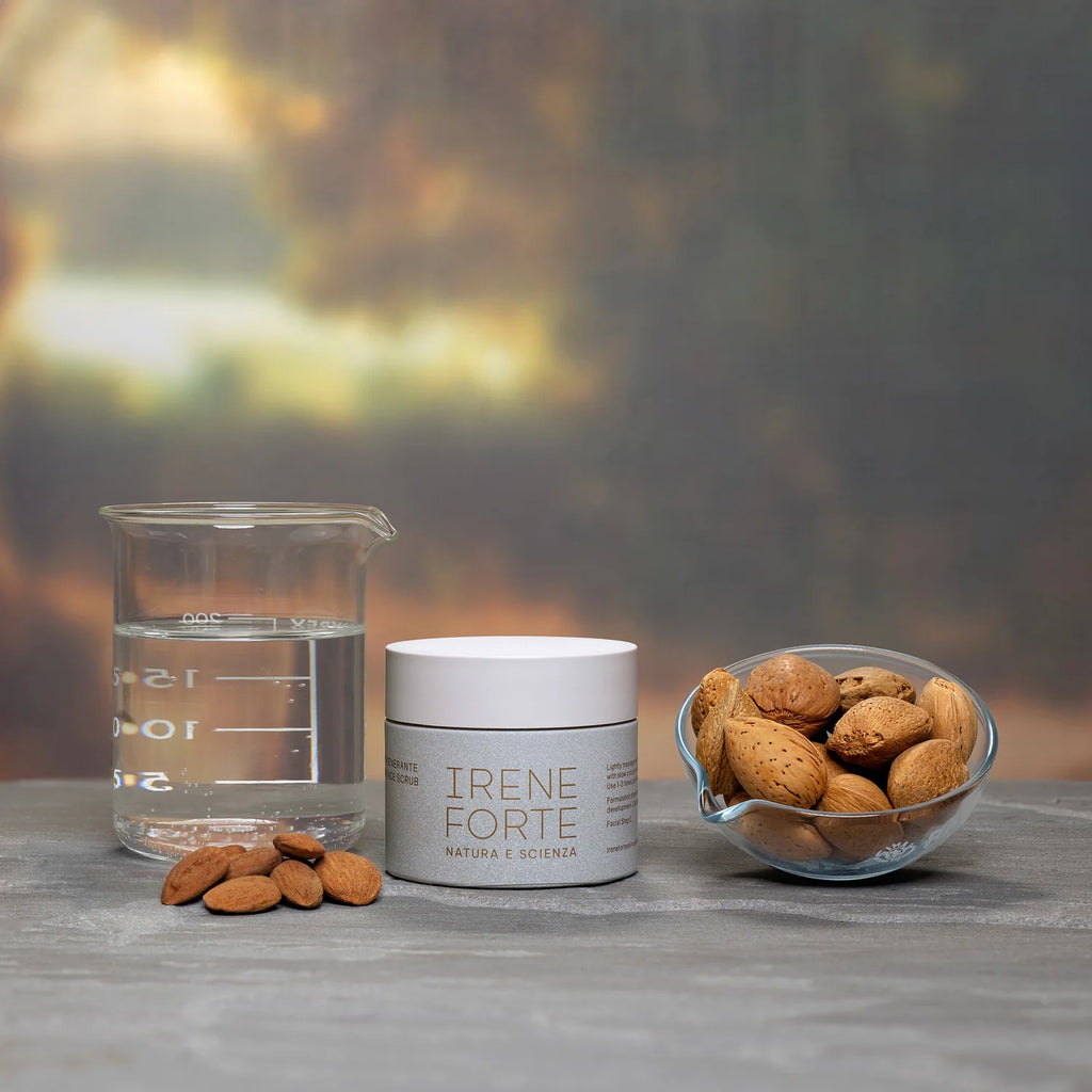 IRENE FORTE SKINCARE ALMOND FACE SCRUB FORTE RIGENERANTE