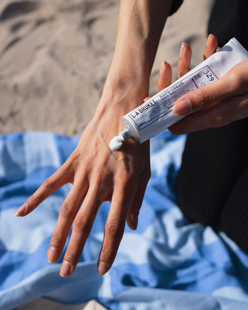 L:A BRUKET 329 Hand Cream Beach Rose