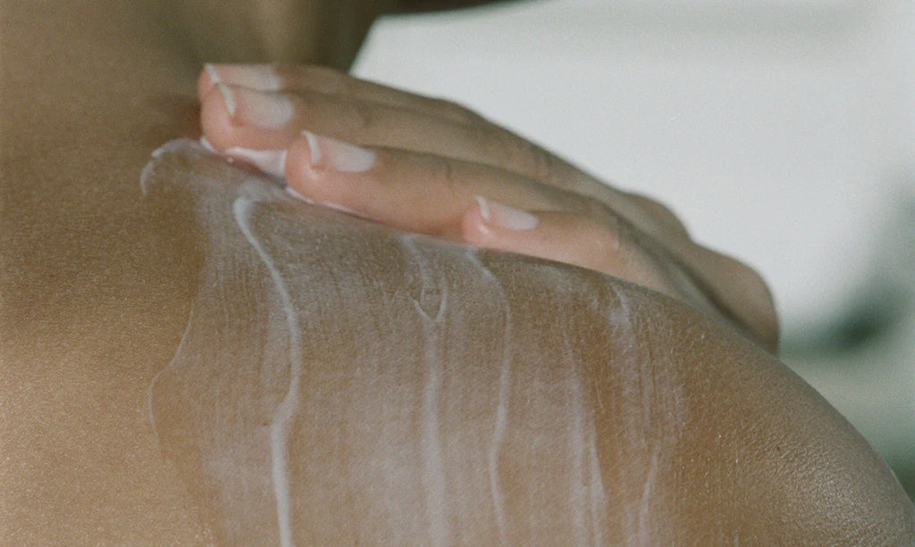 L:A BRUKET 328 Body Lotion Beach Rose
