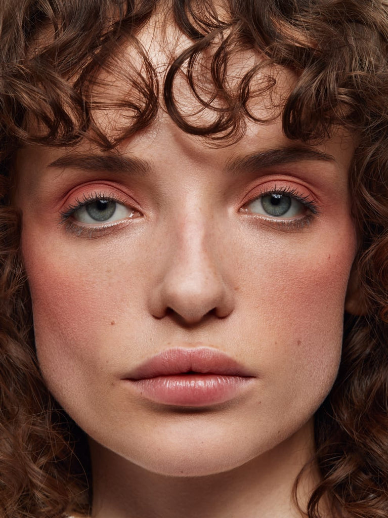 UND GRETEL IMBE Eye & Cheek Multi-Shadow