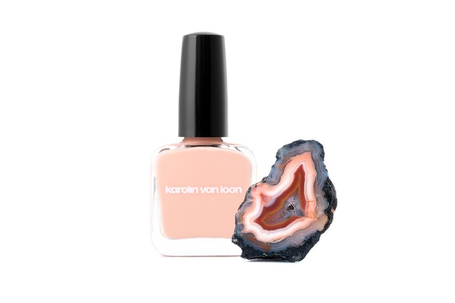 Karolin Van Loon Nail Polish 02 Grès Corail