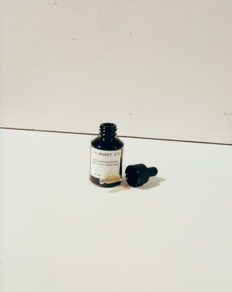 L:A BRUKET 279 Replenishing Serum
