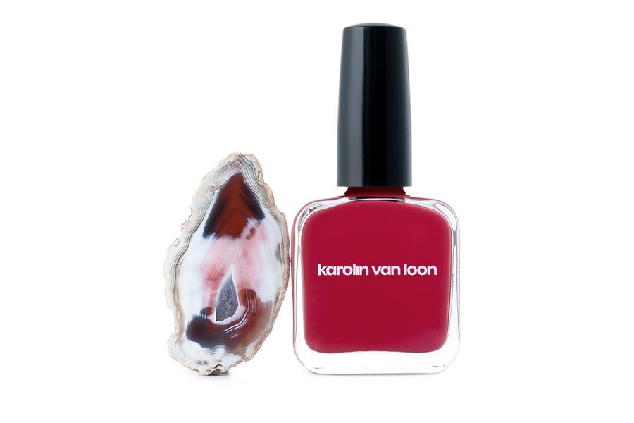 Karolin Van Loon Nail Polish 01 Rocher Rouge