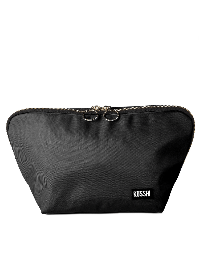 KUSSHI VACATIONER COSMETICS BAG